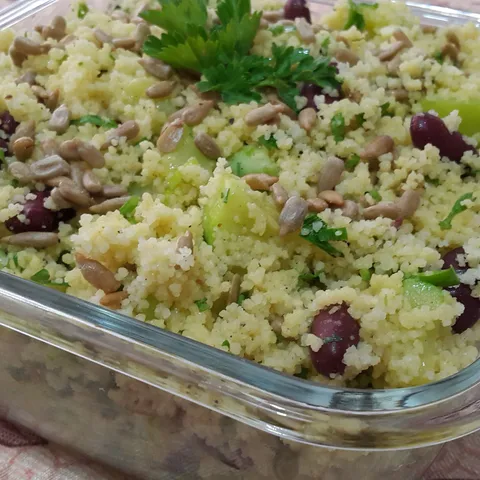 Kuskus salata s tikvicama...