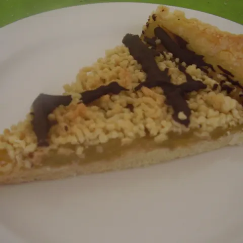 Pie s marmeladom od batata i cokoladom
