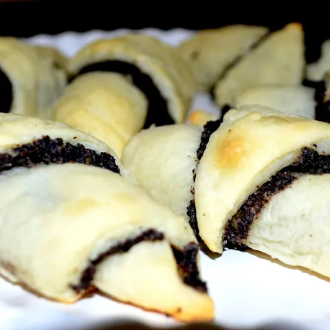 Roscici sa makom