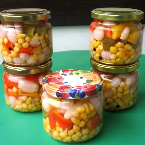 Miješana zimska salata