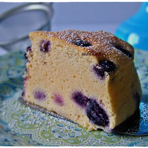 Soufflé Torta sa Borovnicama