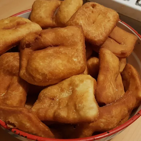 Slavonske nemasne lepinjice/langošice/poderane gaće