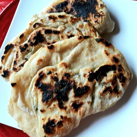 Pitice sa blitvom/spinatom i feta sirom