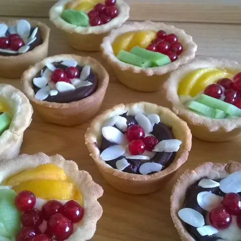 Mini tartovi ili voćne košarice