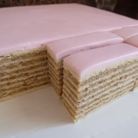 Rozen Torta (sa detaljnim postupkom za pravljenje kora)