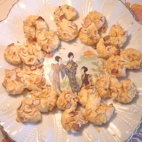 Delikatni ” S ”
