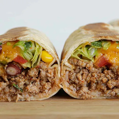 Tortilja s mljevenim mesom