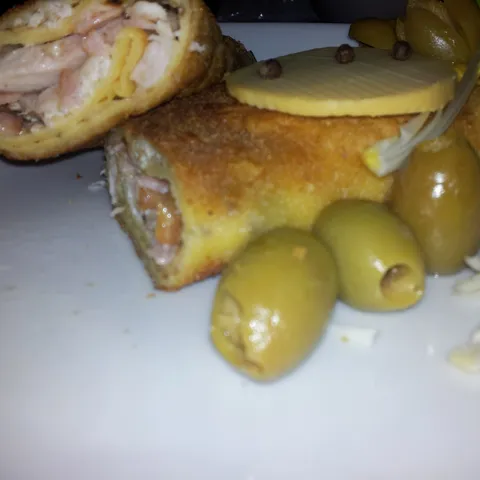 pohovane palacinke punjene piletinom