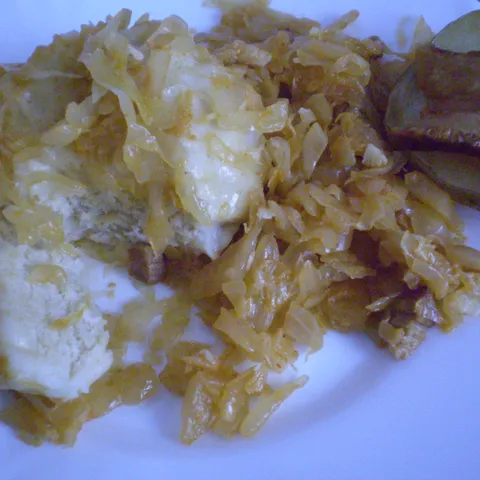 Kiseli kupus s knedlama