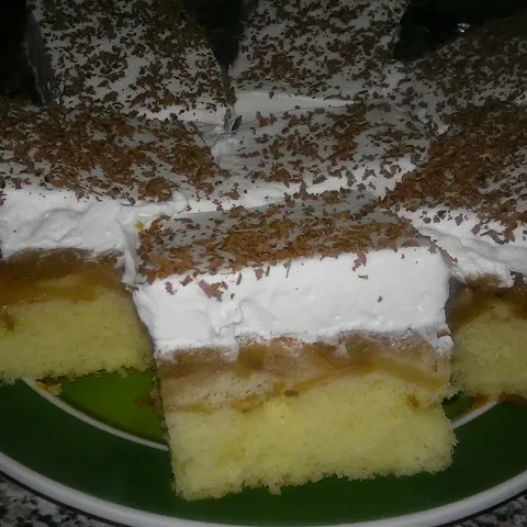 Prevrnuti kolač od jabuka