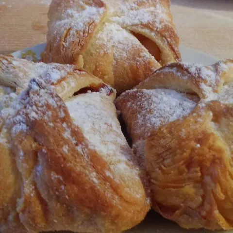 Jastučići s ananasom