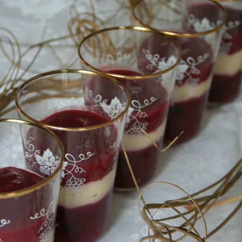 Vege voćni desert