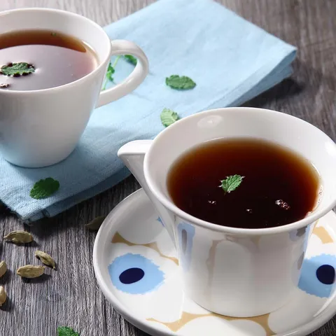 Poziv na five o’clock tea