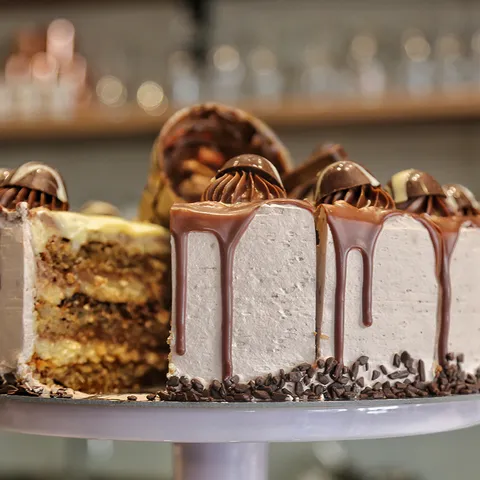 Lino Lada Gold  torta