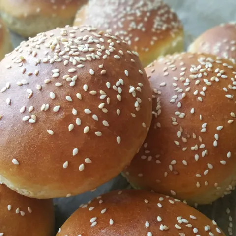 brioche-hamburger peciva