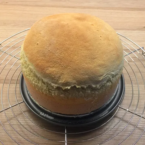 Domaći bijeli kruh/peciva