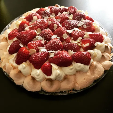 Pavlova torta by Nikolina