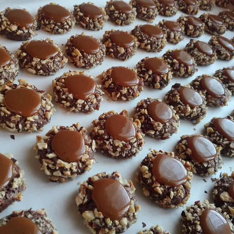 LJEŠNJAK KARAMEL KEKSIĆI
