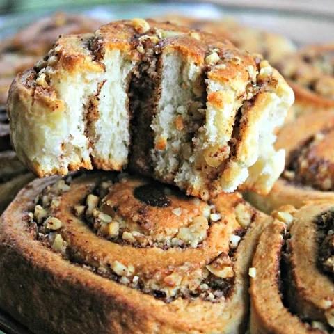 Brze cinnamon rolls...