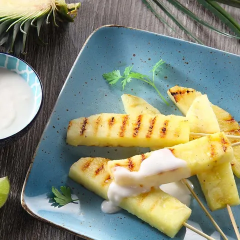 Ananas na žaru s umakom od kokosa