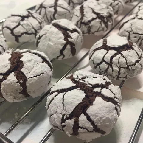 čokoladni raspucani keksići / chocolate crinkles (BEZ MASLACA)