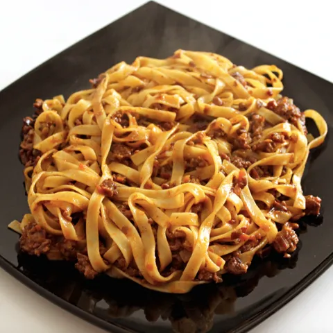 Bolonjez sos - originalni italijanski recept