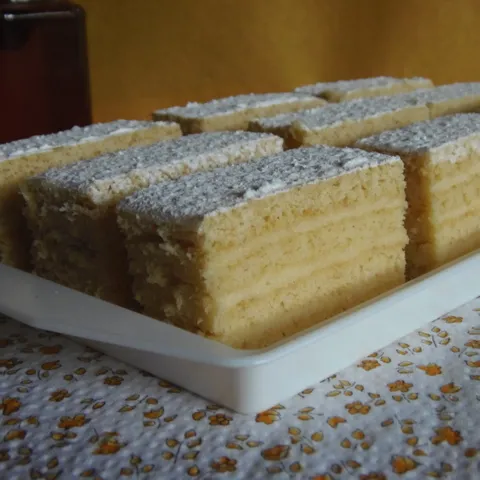 Medena Pita