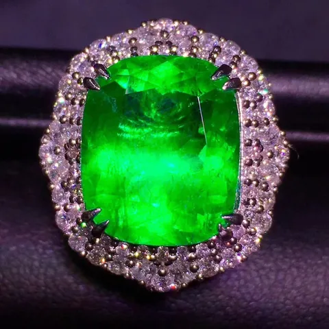 Green-Stone