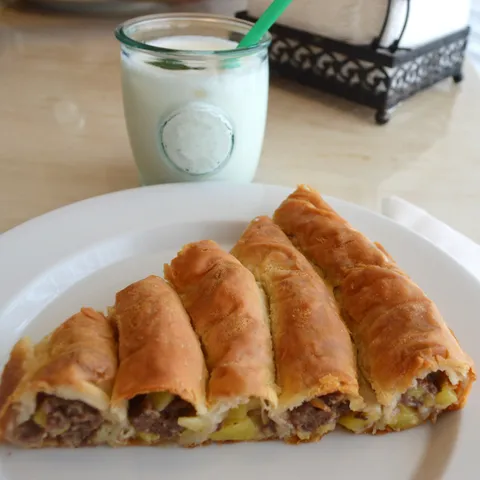 Sareni burek