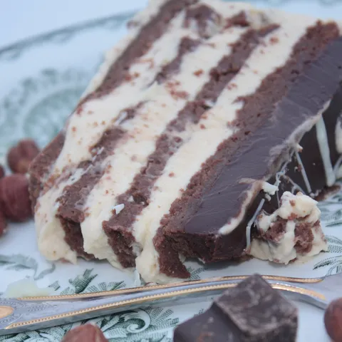 Torta Karamelna Fantazija bez brasna