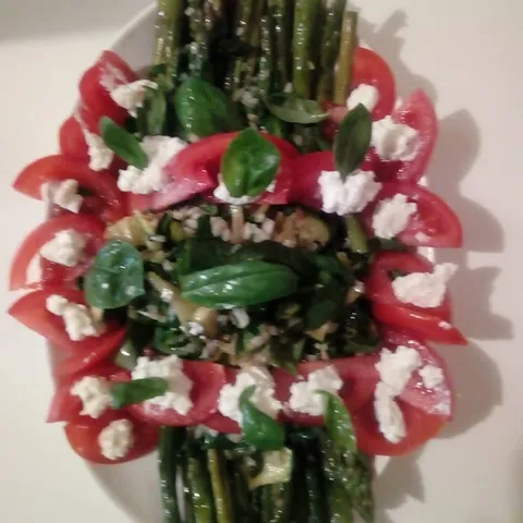 salata od špargli
