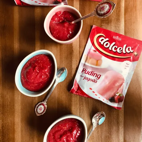 Jagoda-Malina puding