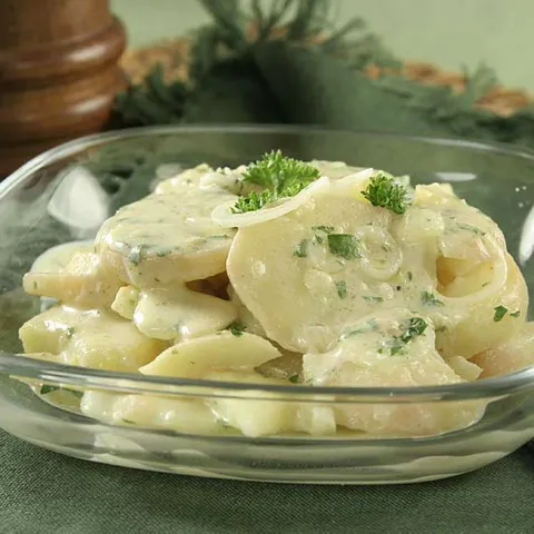 Topla salata s preljevom od piva