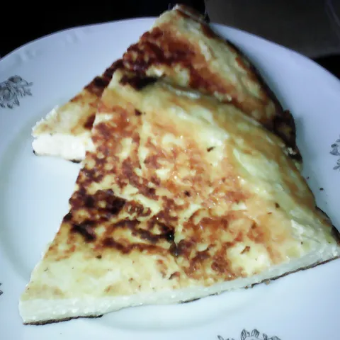 Gibanica sa sirom iz tave