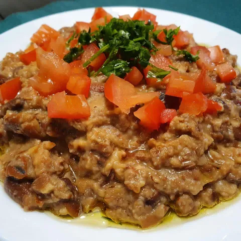 Ful medames (فول مدمّس)