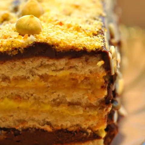 TORTA MARŽOLEN   (Gâteau Marjolaine)