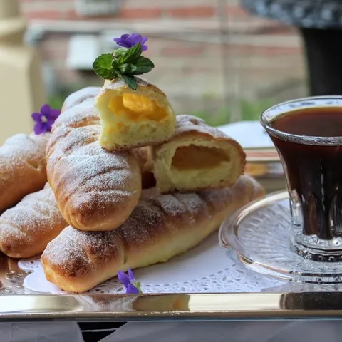 Kiflice punjene sa cream de Parisienne