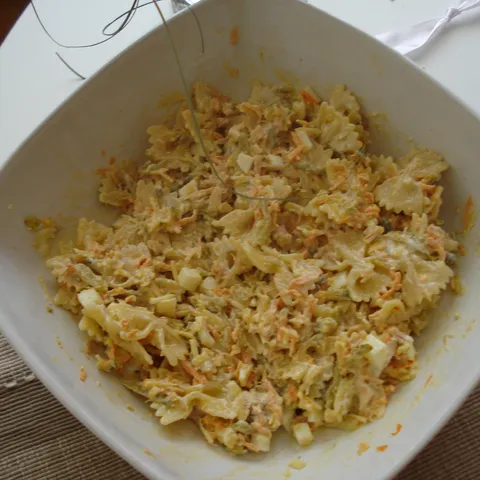 Šarena proljetna salata