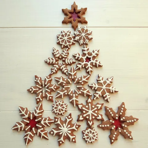 Gingerbread cookies by Omnia & Stakleni novogodišnji keksići by Una64