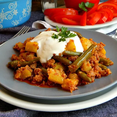 Mleveno meso sa povrćem (iz tiganja)