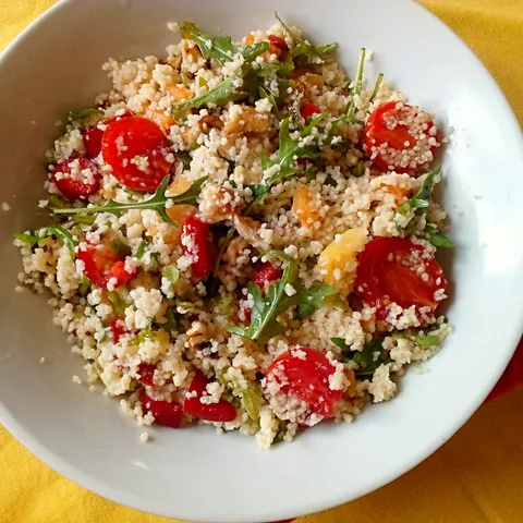Salata od cus cusa i povrća