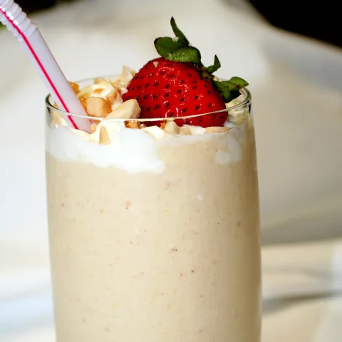 Banana milkshake
