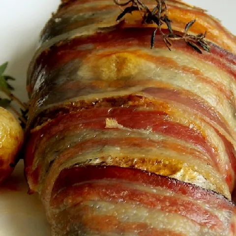 Nadevene pastrmke u slanini
