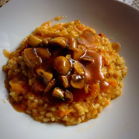 Butternut squash rižoto sa umakom od gljiva
