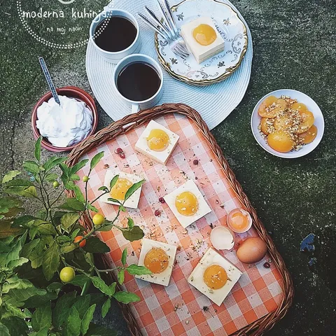 [ Kuharstvo,slastičarstvo i meditacija :] Jaje na oko
