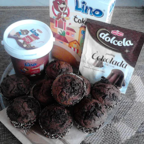 muffini sa Čokolinom,Lino lada duo namazom i pudingom