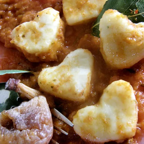 ♥ ♥ Srcolike njoke u toću sa junecim šnicelima ♥ ♥
