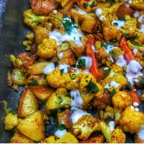 Superbrzi karfiol i povrće na indijski - VEGANSKI 2U 1 OBROK