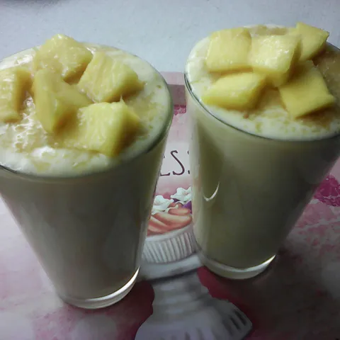 Voćni jogurt - mango i banana!