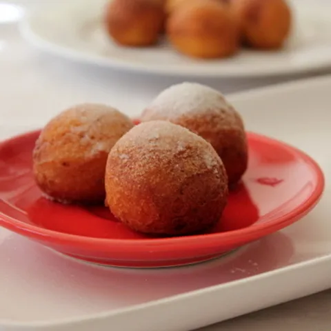 Bombolini (without Raspberry Coulis and Crème Anglaise)